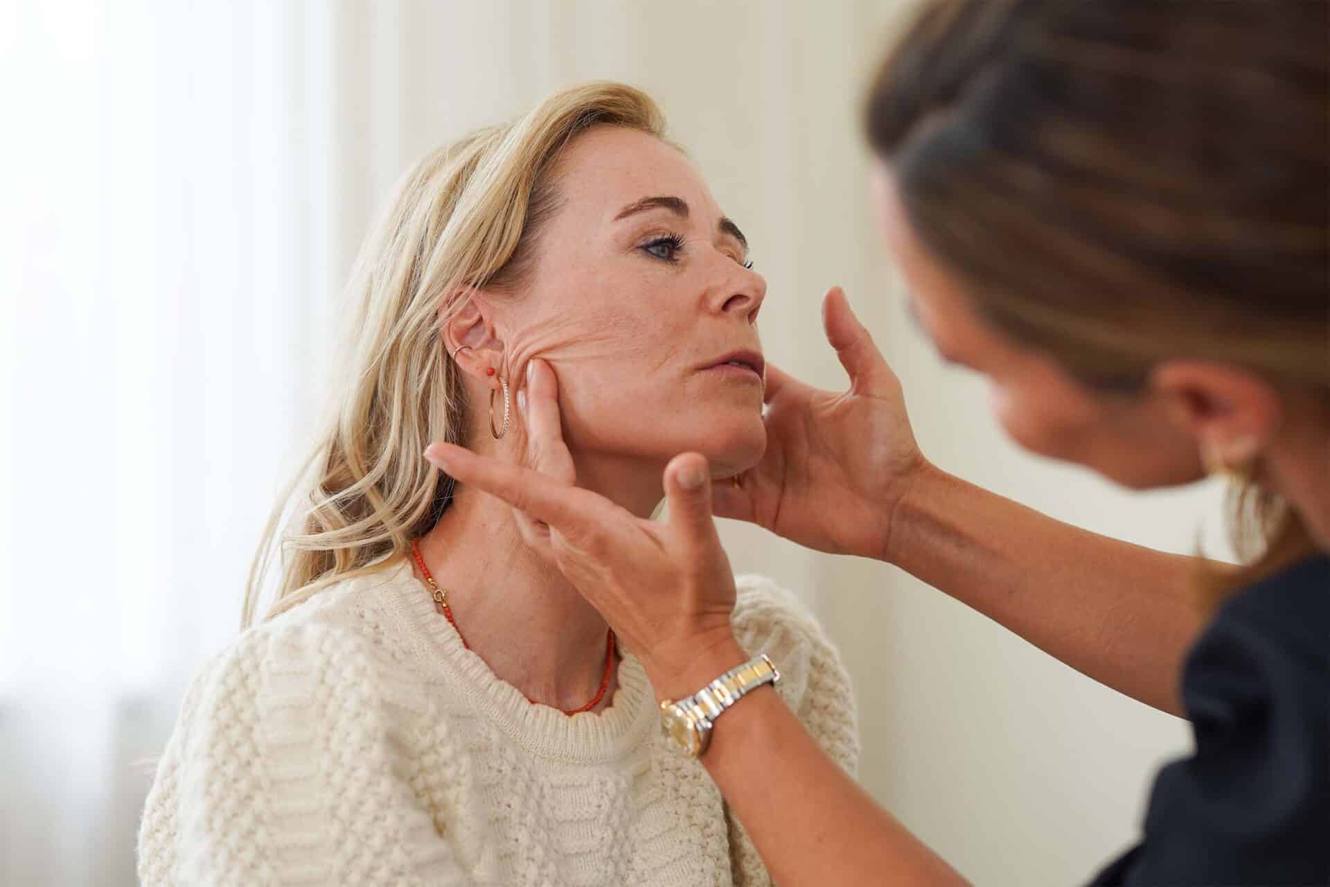 Deep plane facelift with Louise V Mielke